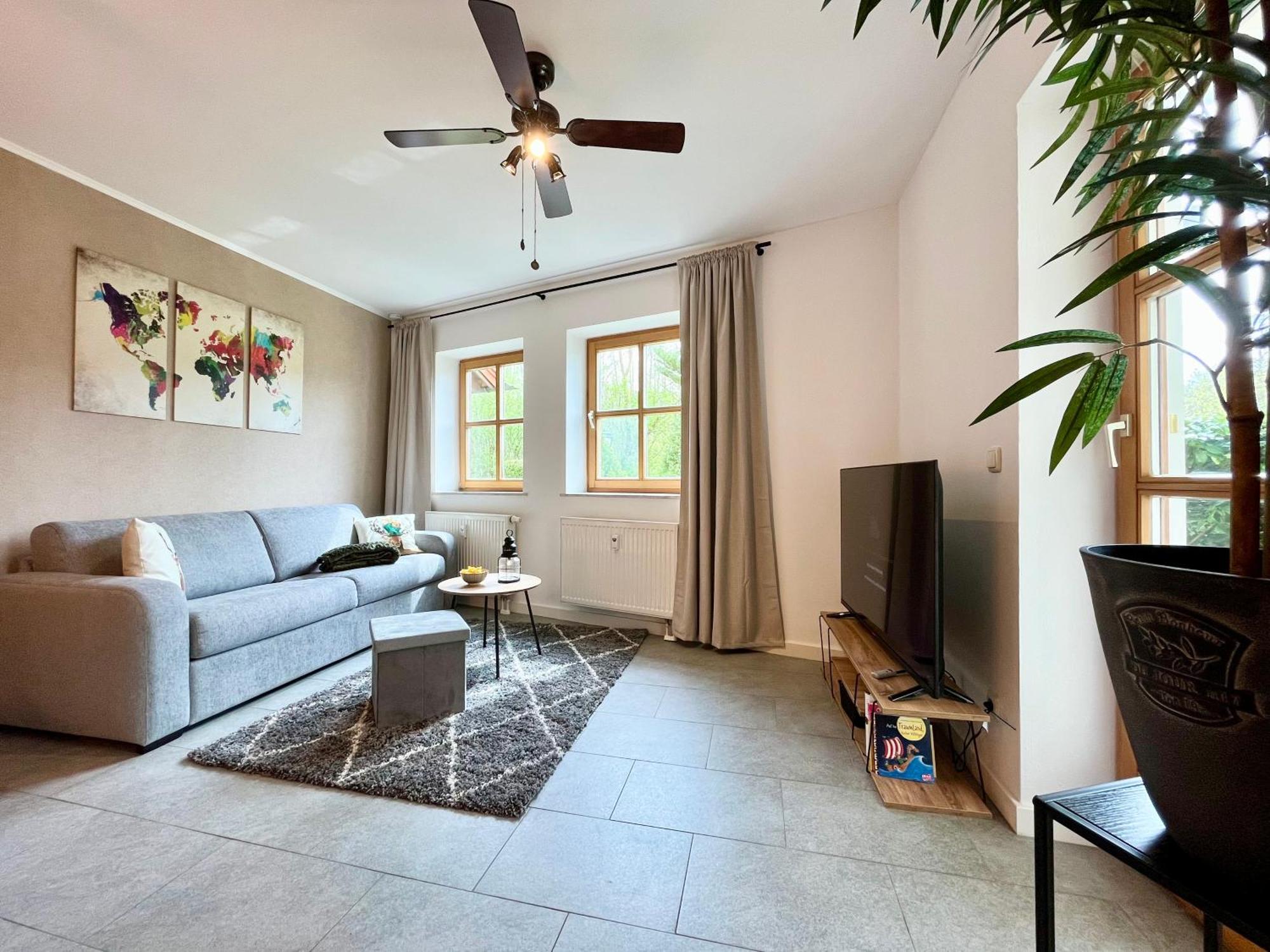 Gemuetliches Seeapartment Am Berg Арах Екстериор снимка